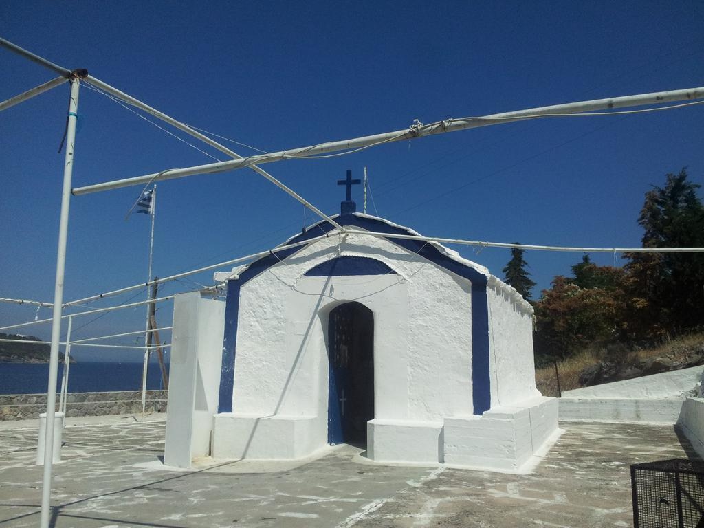 Pericles Studios Agia Marina (Aegina) Exterior foto