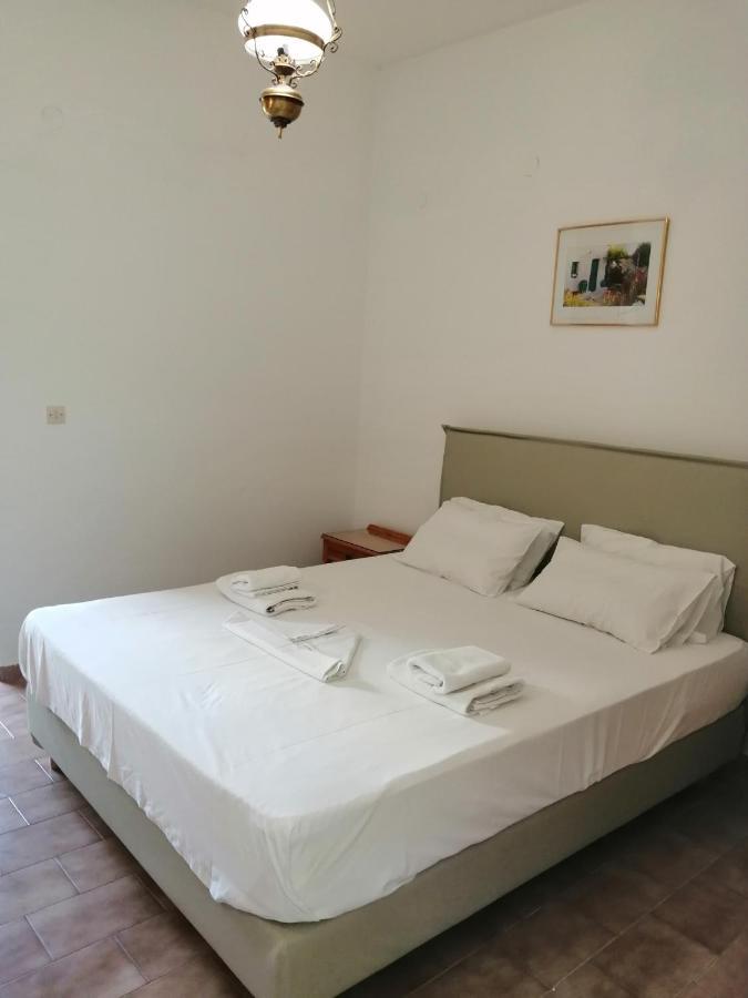 Pericles Studios Agia Marina (Aegina) Quarto foto